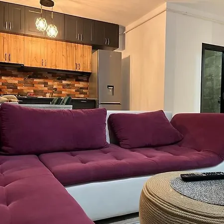 Premier 7 Retreat Apartament